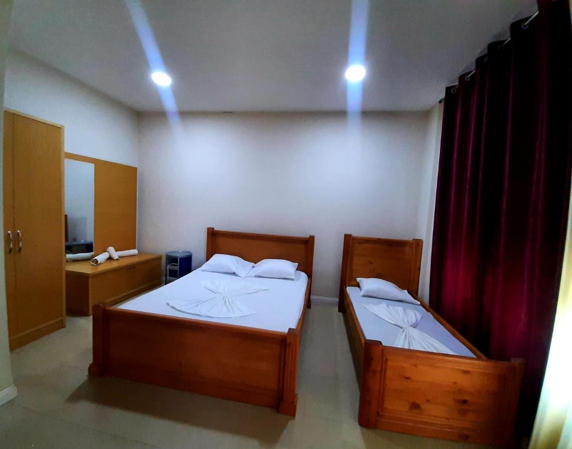 Hotel Vila Giorgio Shkodër Buitenkant foto