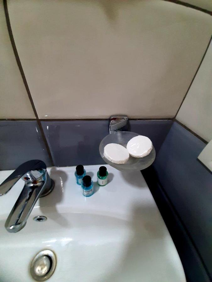 Hotel Vila Giorgio Shkodër Buitenkant foto