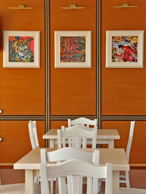 Hotel Vila Giorgio Shkodër Buitenkant foto